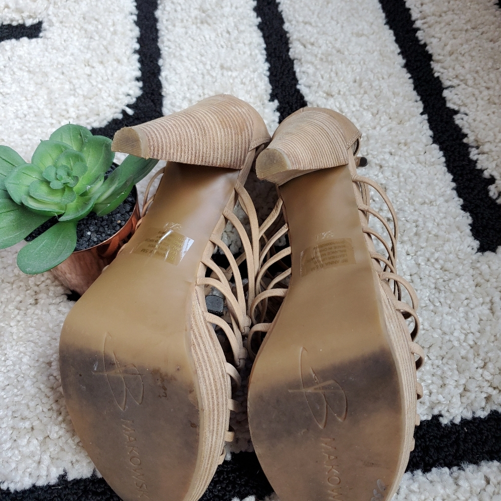 B Makowsky woven platform sandals - Picture 7 of 11